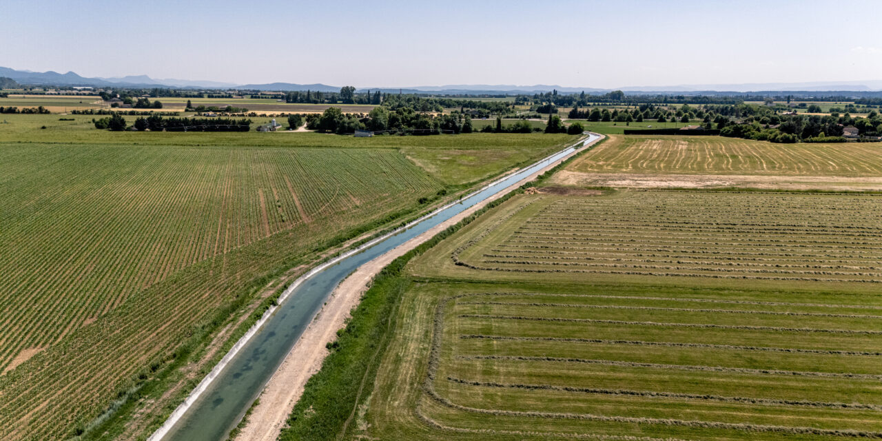 Travaux de reprise de l&rsquo;étanchéité du canal de la Bourne sur la commune de Montélier