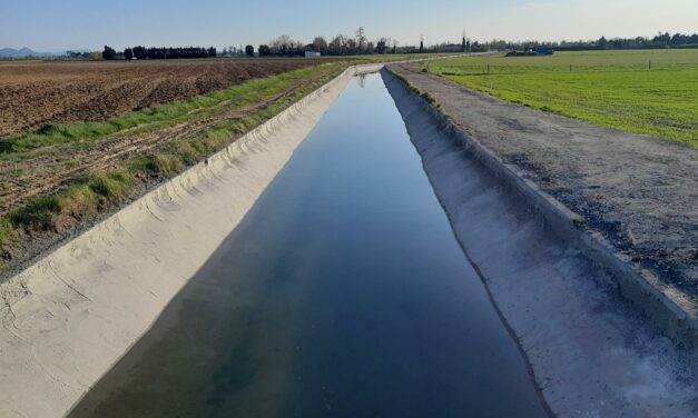 Travaux de reprise de l&rsquo;étanchéité du canal de la Bourne sur la commune de Montélier